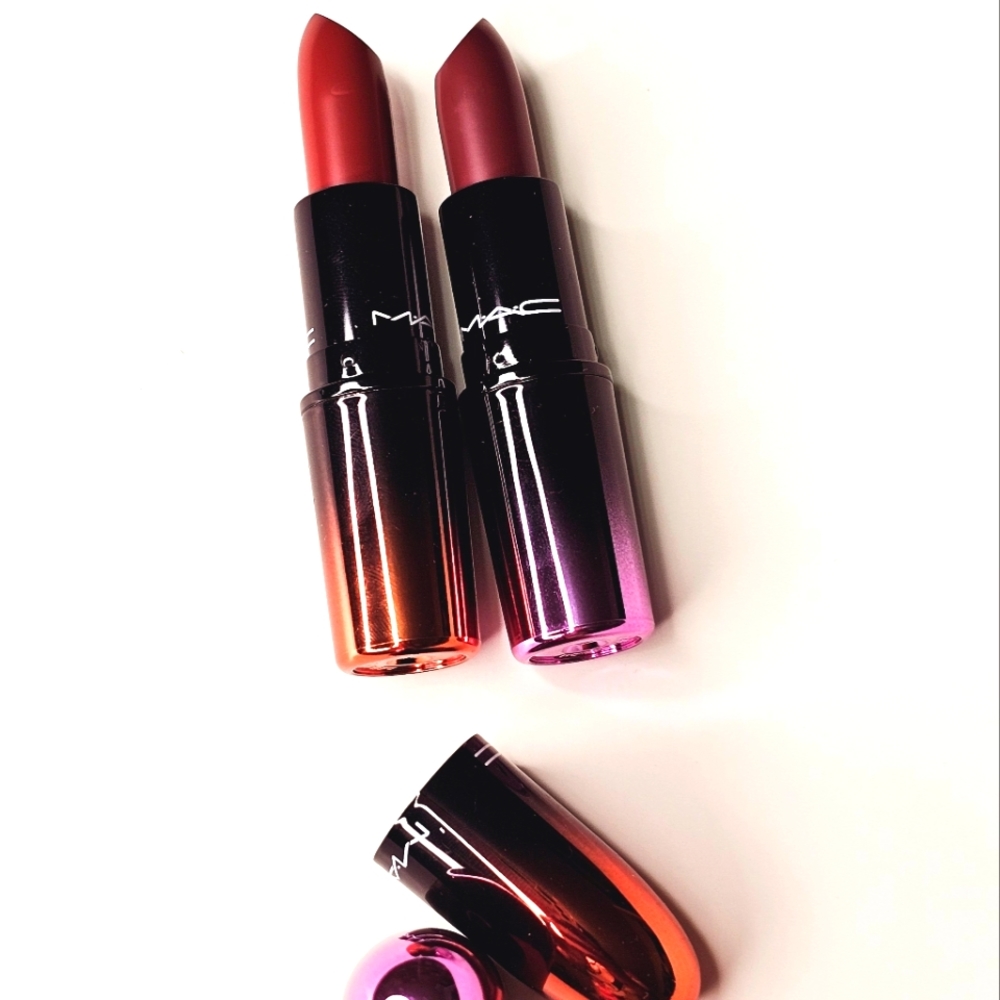 2 Mac LOVE ME LIPSTICK Nude